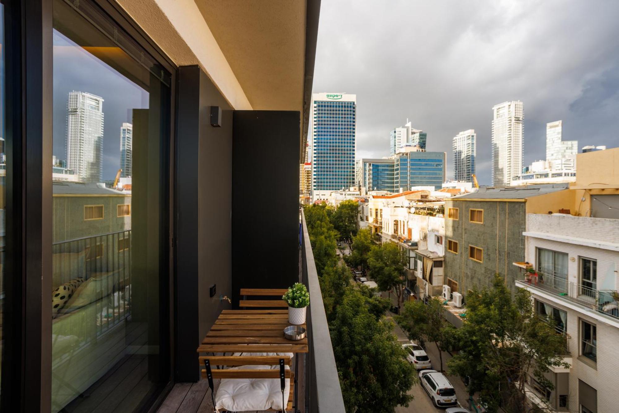 Herzl Luxury Hotel By Nimizz เทลอาวีฟ ภายนอก รูปภาพ