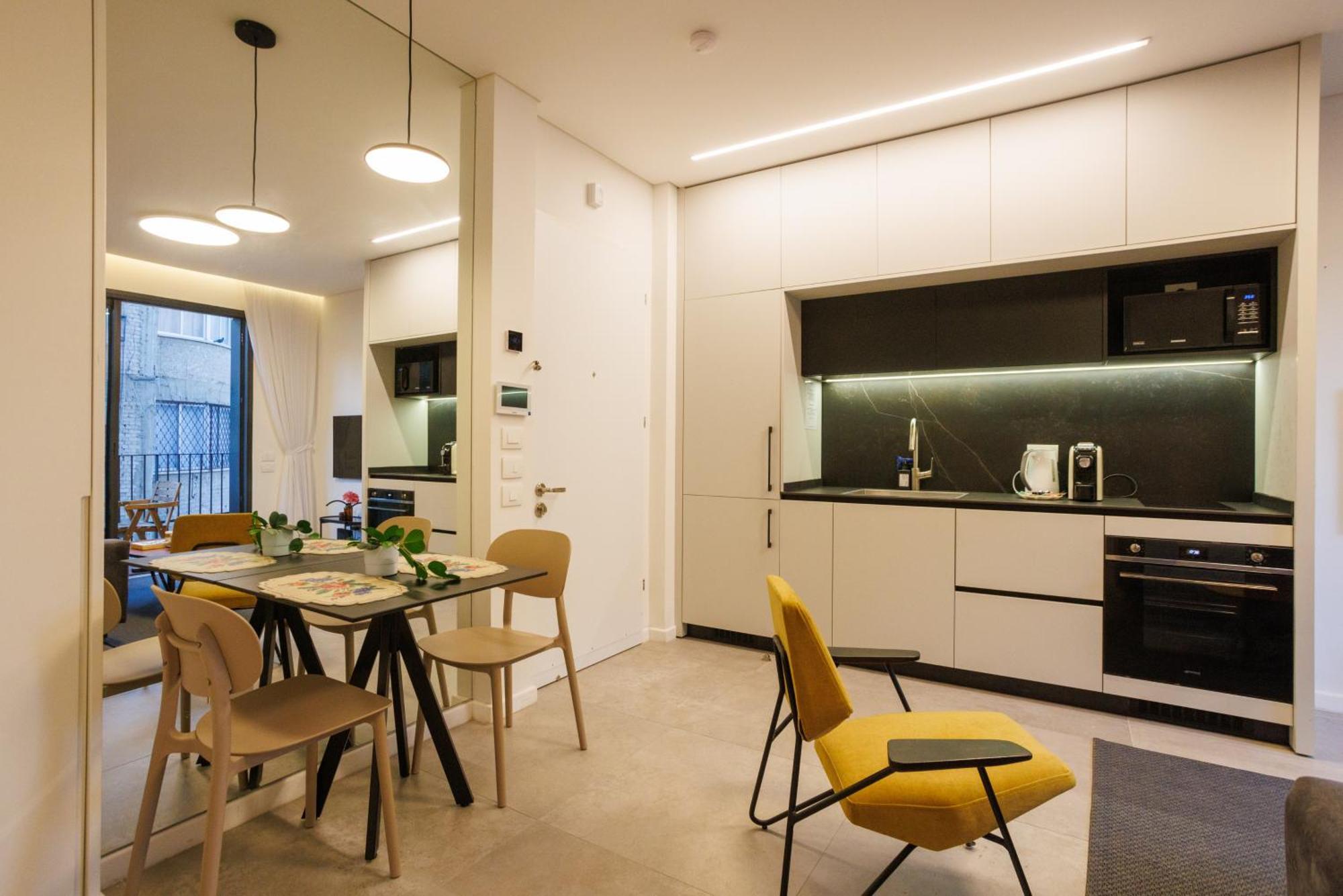 Herzl Luxury Hotel By Nimizz เทลอาวีฟ ภายนอก รูปภาพ