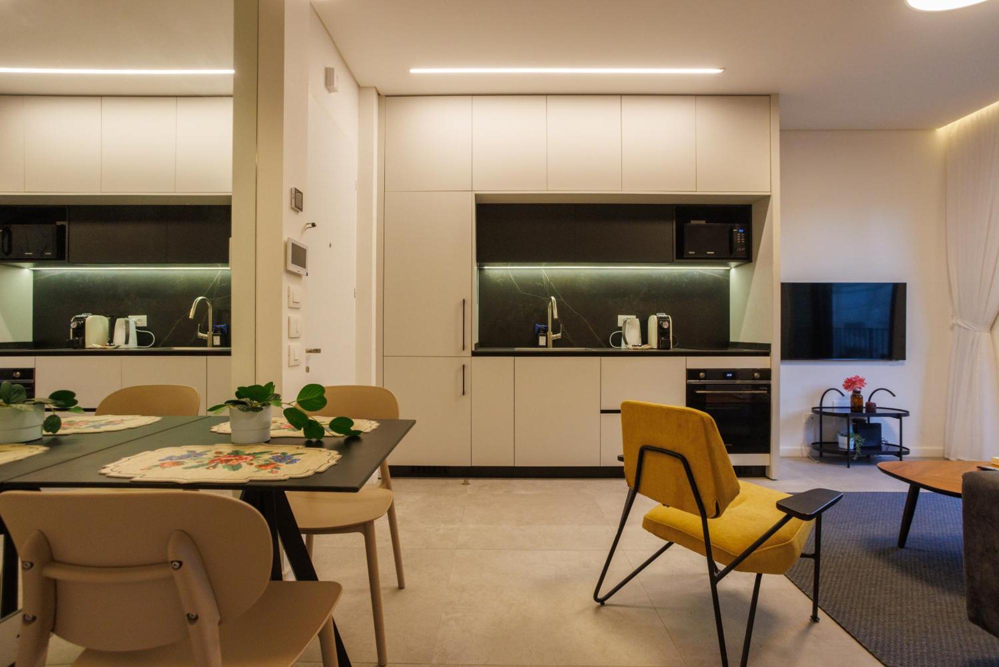 Herzl Luxury Hotel By Nimizz เทลอาวีฟ ภายนอก รูปภาพ