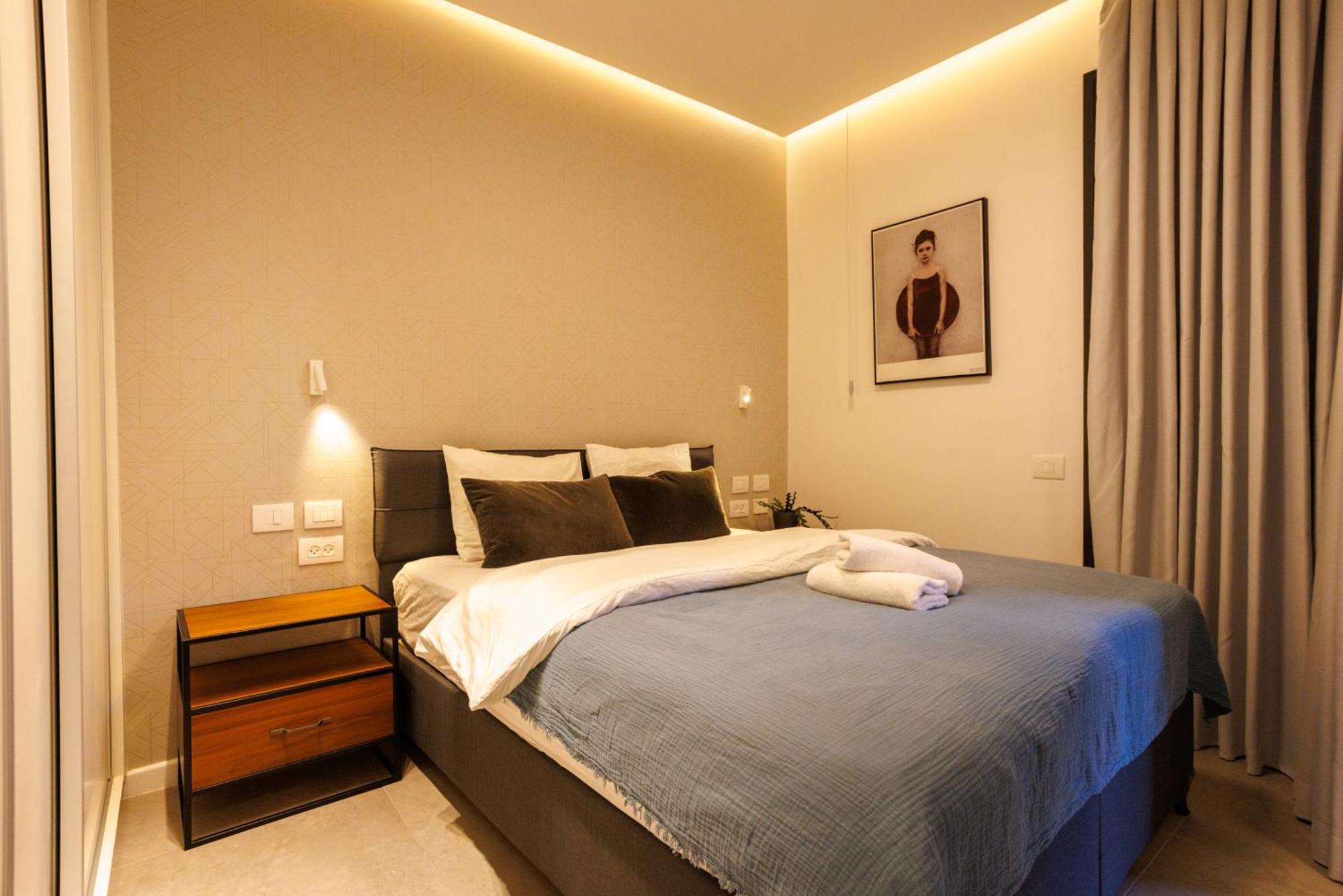 Herzl Luxury Hotel By Nimizz เทลอาวีฟ ภายนอก รูปภาพ